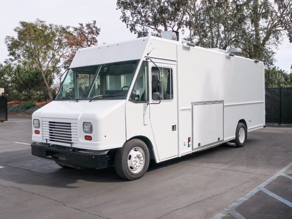 2019 Ford F-59 Commercial Stripped Chassis – Mobile Food Truck