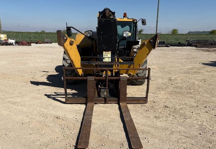 2017 Caterpillar TL1255D Telehandler