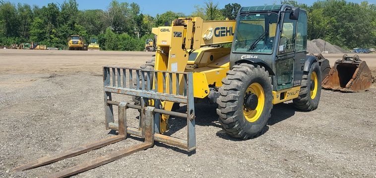 2018 Gehl DL1240 Telehandler