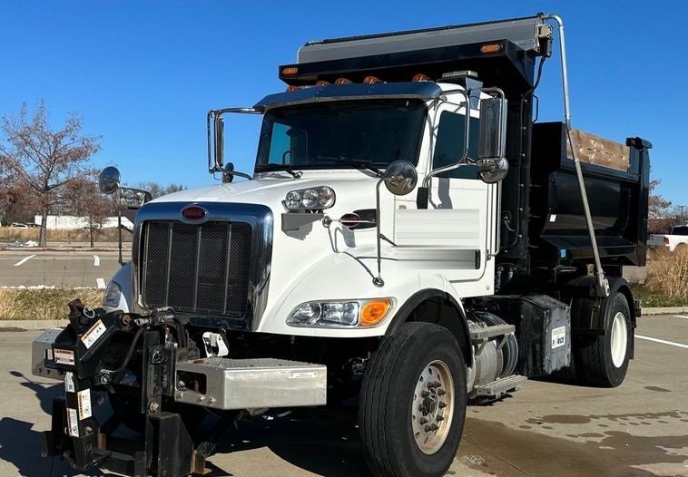 2017 Peterbilt 348 Hook Lift Truck