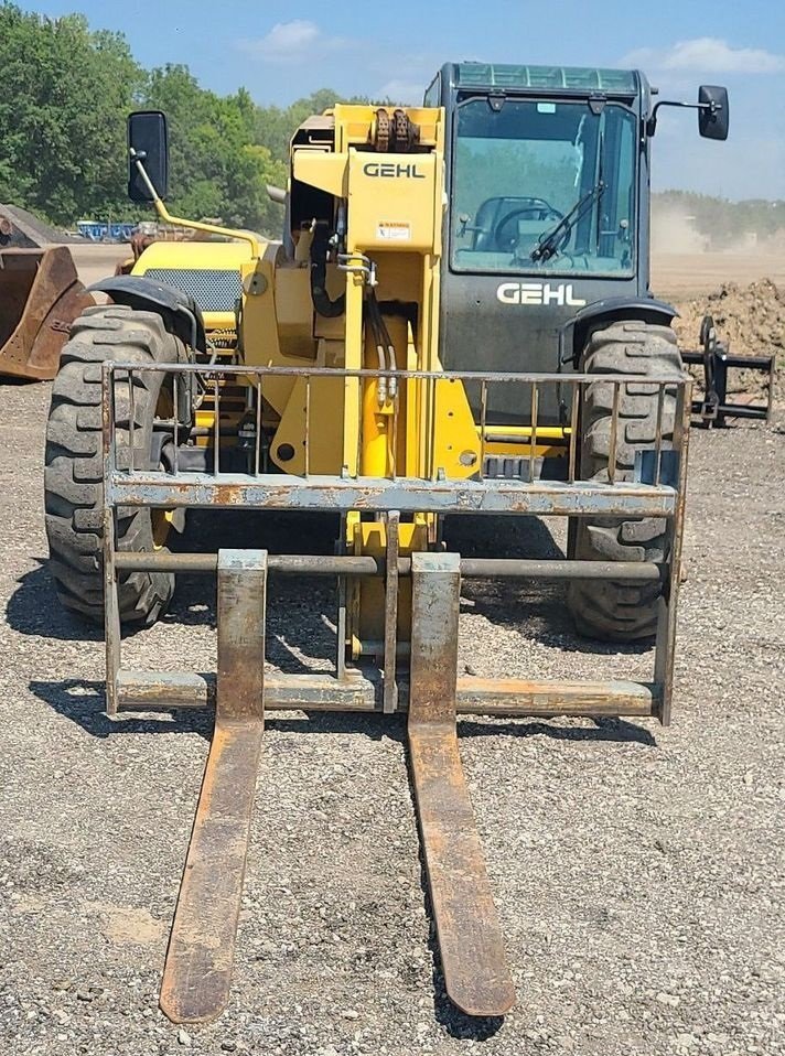 2018 Gehl DL1240 Telehandler