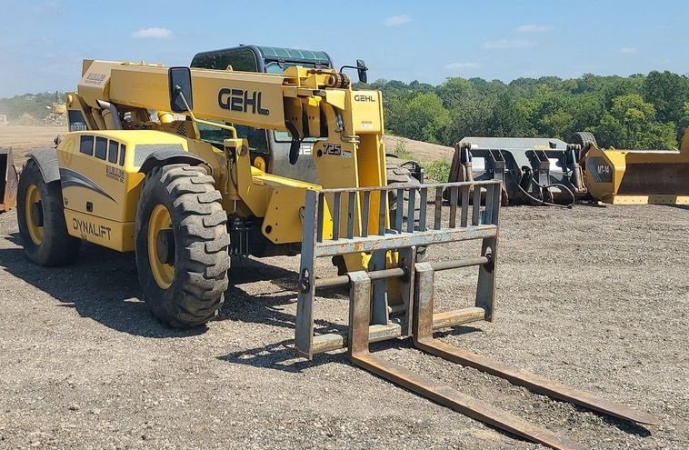 2018 Gehl DL1240 Telehandler