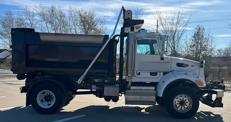 2017 Peterbilt 348 Hook Lift Truck
