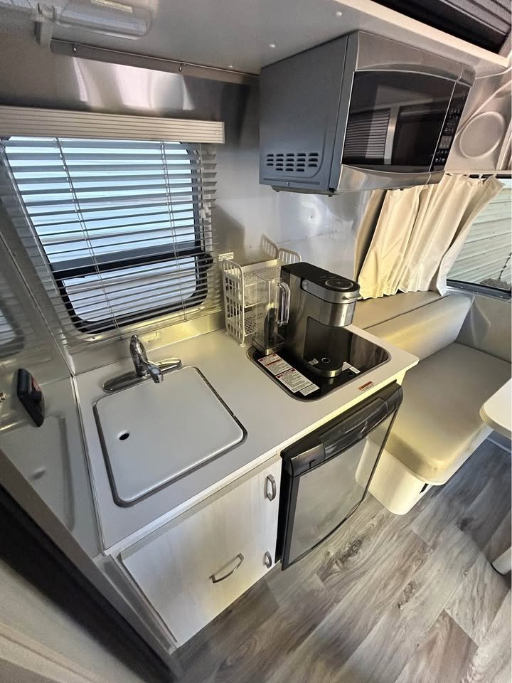 2019 Airstream Bambi 16RB Sport